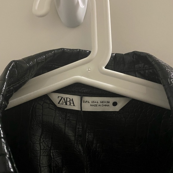 ZARA new unworn black faux leather overshirt - Picture 3 of 3